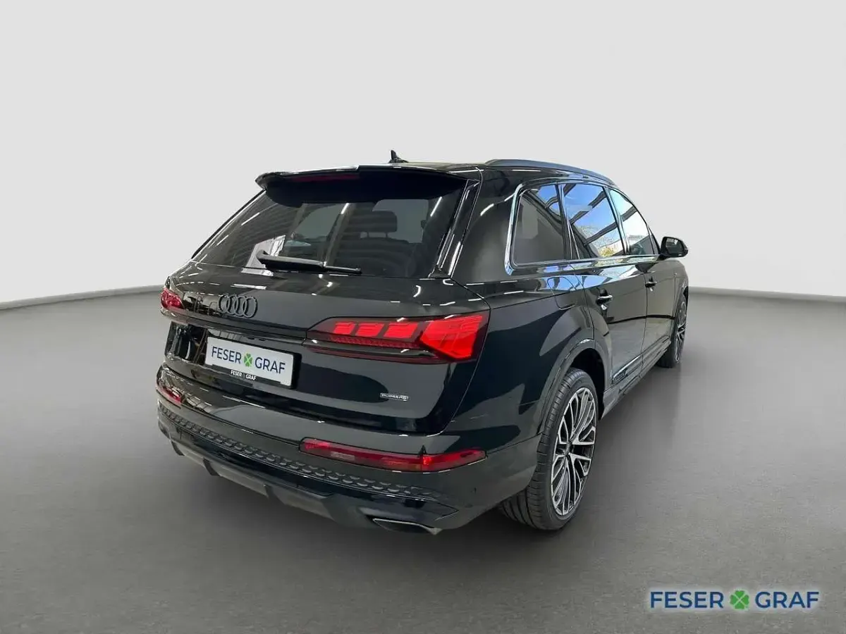 Gebraucht Audi Q7 S-Line 286 PS (210 kW) 2025 Mythosschwarz metallic SUV