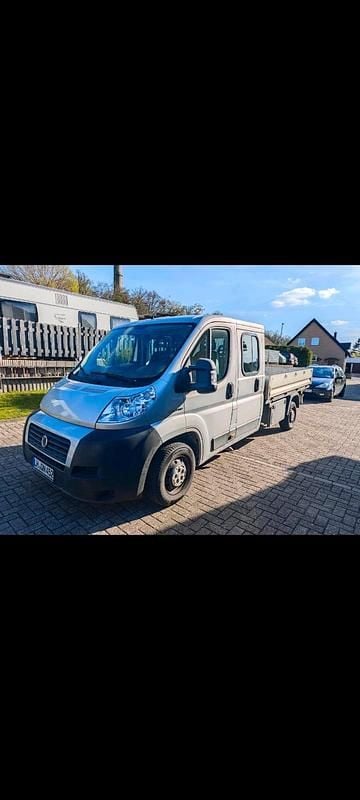 Silber Gebraucht 2009 Fiat Ducato Van | 8.000 € (Etwas zu teuer) - Bild 1/4