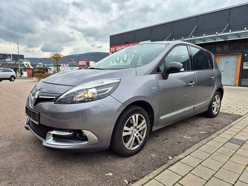 Grau Gebraucht 2013 Renault Scénic III Bose Edition Van / Kleinbus | 3.480 € (Guter Preis) - Bild 1/4