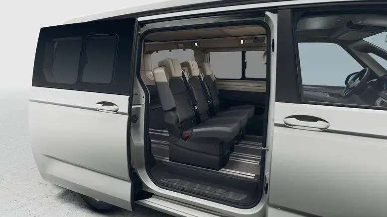 Neu VW T7 Beach 150 PS (110 kW) 2026 Candy weiß Van