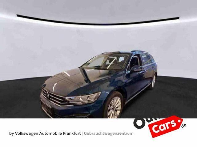 Blau Gebraucht 2021 VW Passat GTE Kombi | 19.980 € (Guter Preis) - Bild 1/3