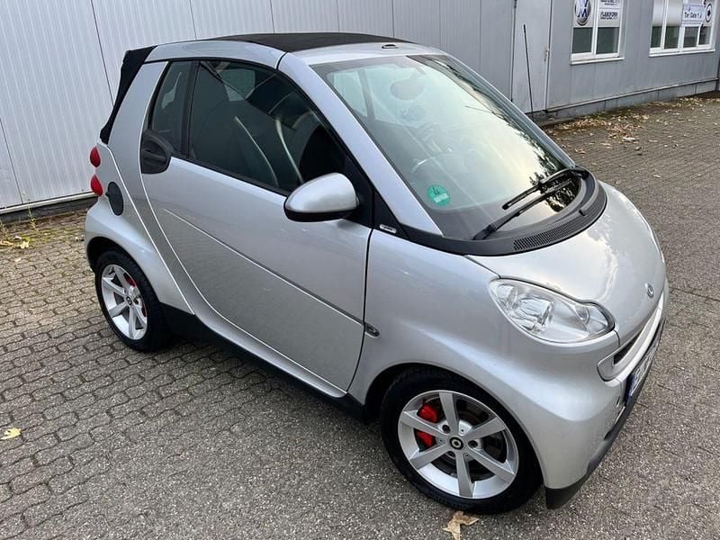 Grau Gebraucht 2008 Smart ForTwo Cabrio Pulse Cabrio | 5.600 € (Fairer Preis) - Bild 1/4