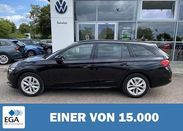 Schwarz metallic Gebraucht 2022 Skoda Octavia Kombi | 25.170 € (Fairer Preis) - Bild 1/4