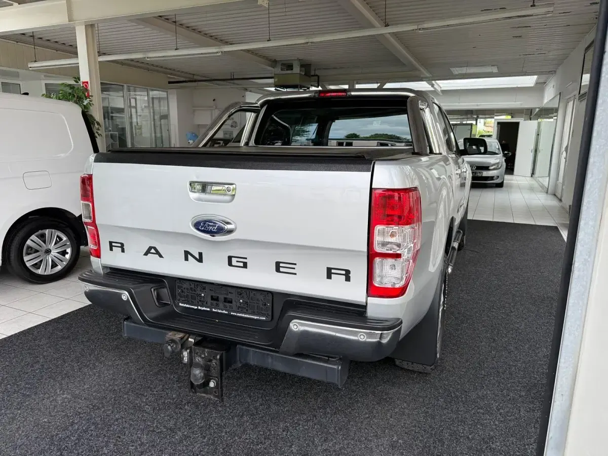 Gebraucht Ford Ranger Limited 150 PS (110 kW) 2014 Silber Pickup