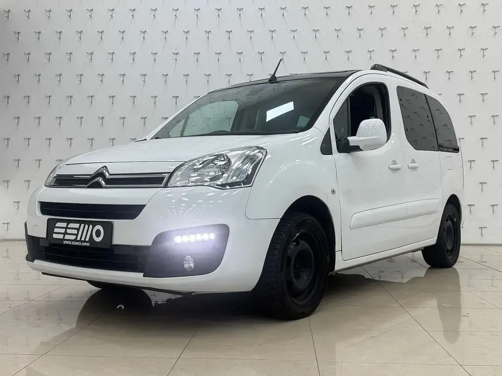 Gebraucht Citroën Berlingo Shine 110 PS (80 kW) 2016 Weiß Van / Kleinbus