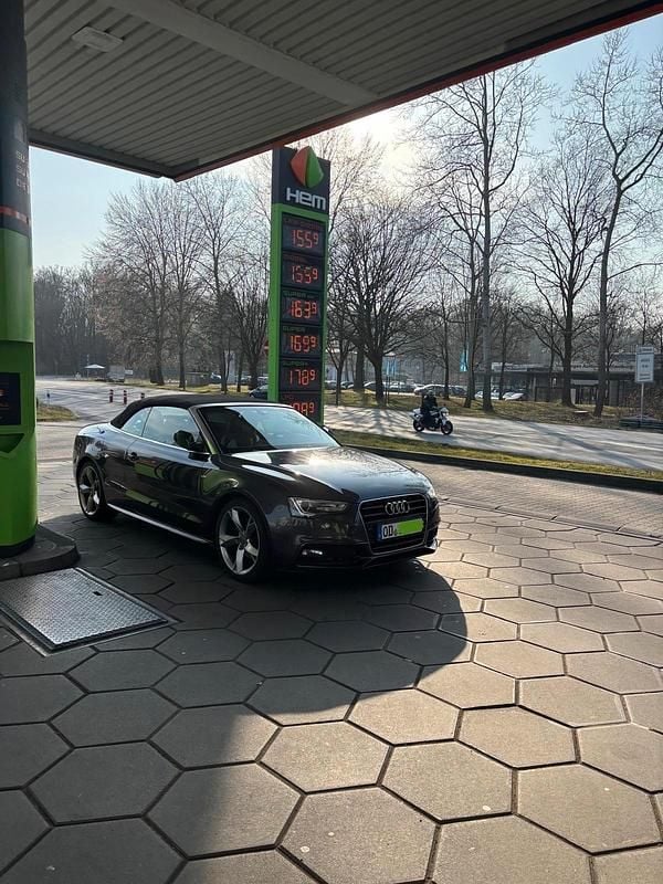 Gebraucht Audi A5 Cabriolet S-Line 170 PS (125 kW) 2013 Grau Cabrio