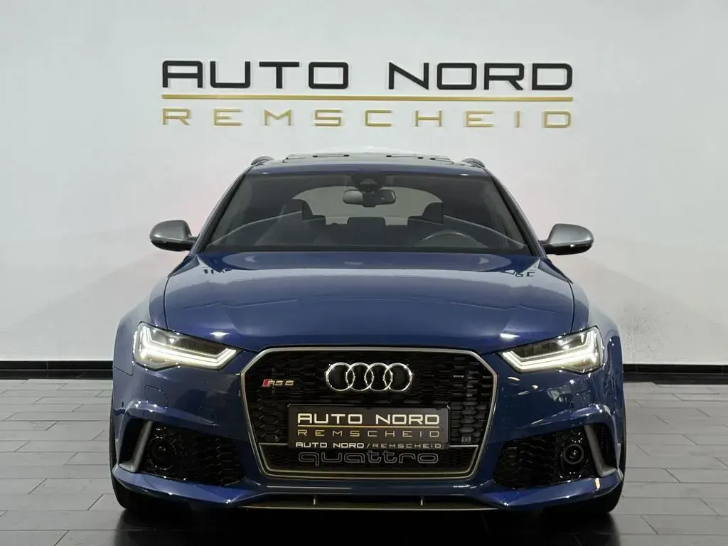 Gebraucht Audi RS6 Sport 605 PS (444 kW) 2018 Blau Kombi