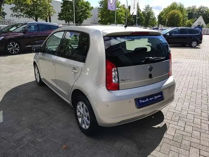 Gebraucht Skoda Citigo Elegance 60 PS (44 kW) 2015 Silber Kleinwagen
