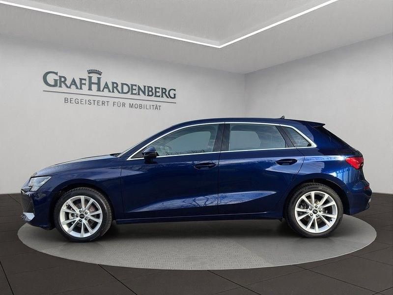 Second-hand Audi A3 Advanced Plus 150 CP (110 kW) 2025 Albastru Berlinǎ