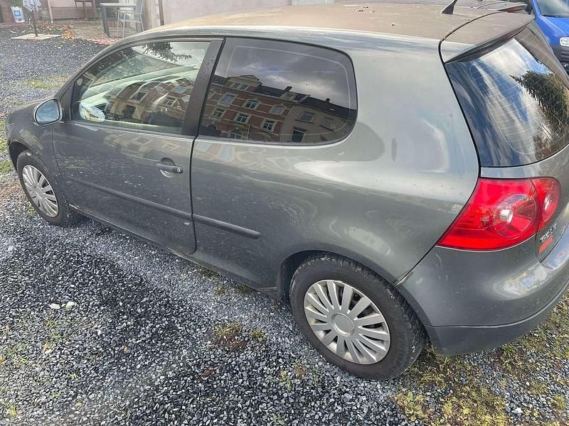 Gebraucht VW Golf IV Trendline 75 PS (55 kW) 2005 Kleinwagen