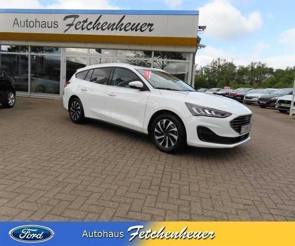 Frostweiss Gebraucht 2024 Ford Focus Kombi | 24.750 € (Superpreis) - Bild 1/4