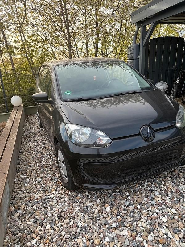 Second-hand VW up! 60 CP (44 kW) 2012 Negru Hatchback