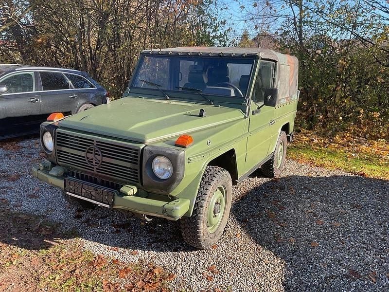 Grün Gebraucht 1991 Mercedes G250 SUV | 22.850 € - Bild 1/4