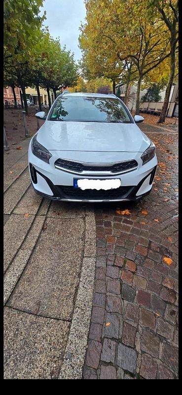 Gebraucht Kia XCeed Vision 141 PS (103 kW) 2022 Weiß SUV