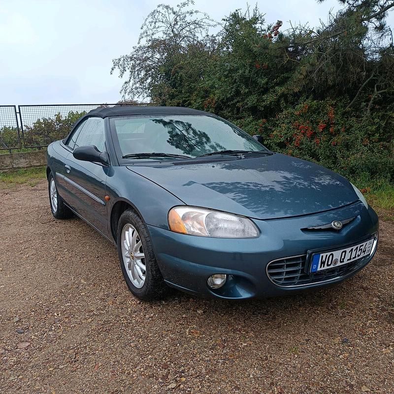 Blau Gebraucht 2001 Chrysler Sebring Cabriolet Cabrio | 4.900 € - Bild 1/4