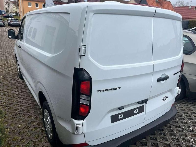 Ny Ford Transit Custom 150 HK (110 kW) 2026 Hvid MPV
