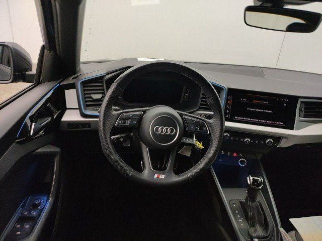 Gebraucht Audi A1 Sportback 116 PS (85 kW) 2019 Grau Kleinwagen