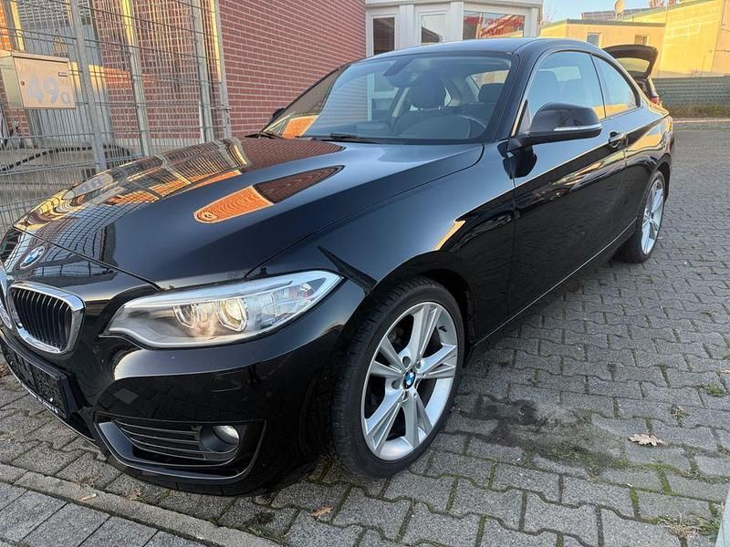 Gebraucht BMW 218 Comfort Edition 143 PS (105 kW) 2014 Schwarz Coupé