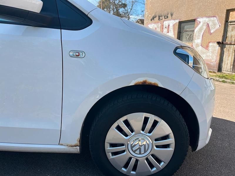 Gebraucht VW up! 60 PS (44 kW) 2012 Weiß Kleinwagen