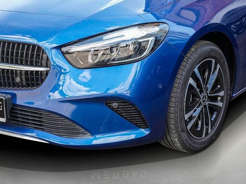 Gebraucht Mercedes B250e Advanced 218 PS (160 kW) 2024 Spektralblau Van / Kleinbus