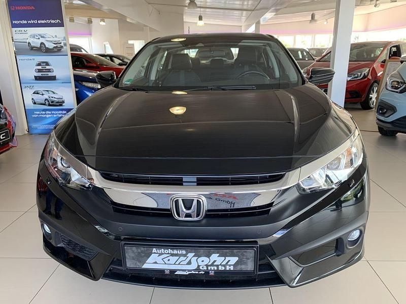 Gebraucht Honda Civic Elegance 182 PS (133 kW) 2018 Schwarz Limousine
