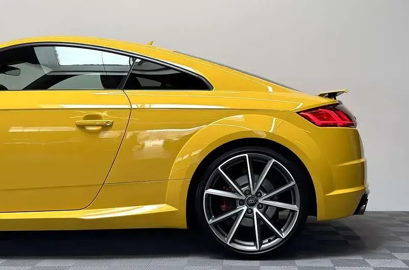 Gebraucht Audi TTS Ambiente 310 PS (228 kW) 2017 Gelb Coupé