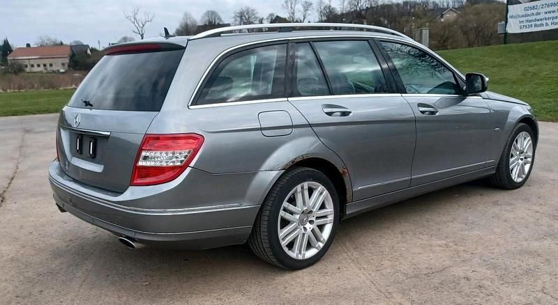 Gebraucht Mercedes C320 227 PS (166 kW) 2007 Silber Kombi