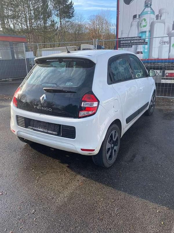 Gebraucht Renault Twingo 69 PS (50 kW) 2017 Weiß Kleinwagen