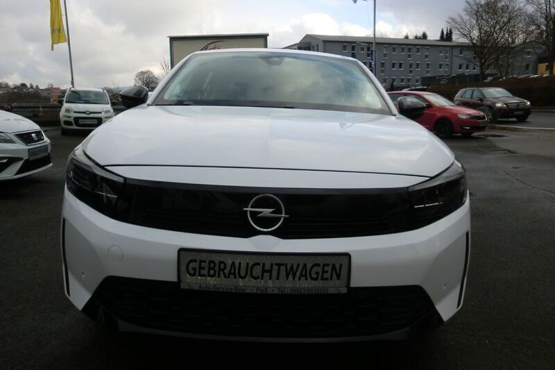 Gebraucht Opel Corsa Basis 75 PS (55 kW) 2024 Weiß Limousine