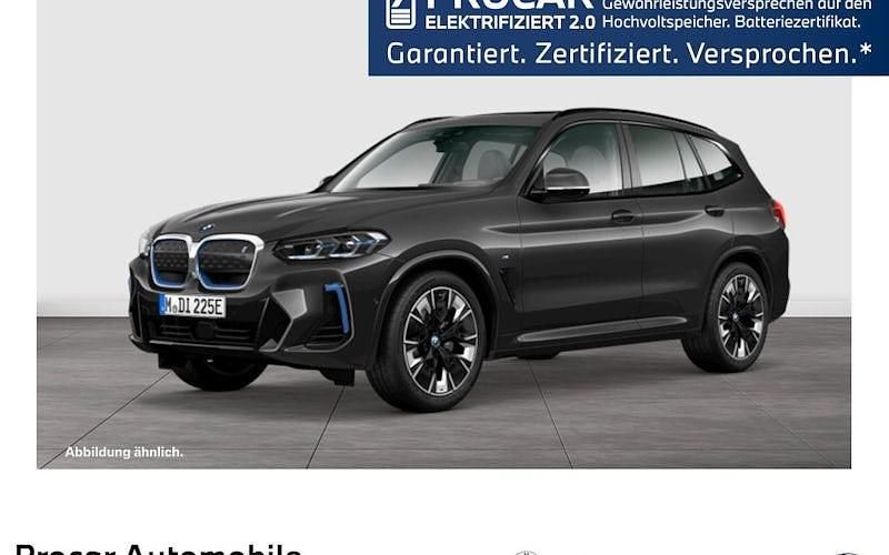 Gebraucht BMW iX3 Impressive 210 kW (286 PS) 2022 Grau SUV