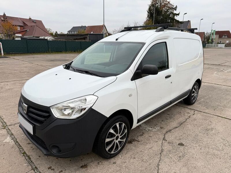 Gletscherweiss Gebraucht 2017 Dacia Dokker Ambiance Van / Kleinbus | 6.290 € (Fairer Preis) - Bild 1/4