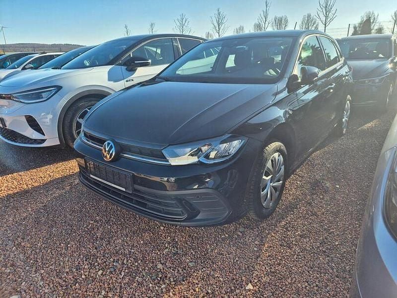 Gebraucht VW Polo Life 95 PS (69 kW) 2022 Schwarz Kleinwagen