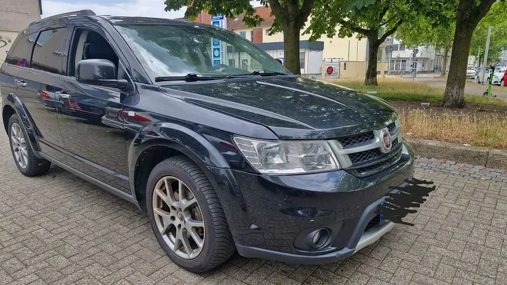 Gebraucht Fiat Freemont 170 PS (125 kW) 2013 Schwarz SUV