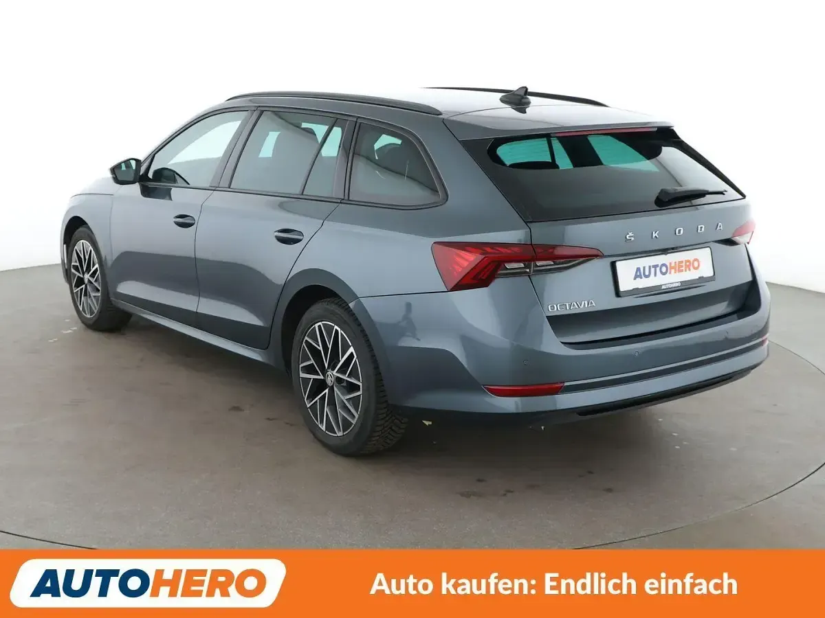 Gebraucht Skoda Octavia Ambition 150 PS (110 kW) 2020 Grau Kombi