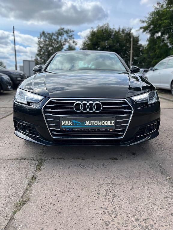 Schwarz Gebraucht 2017 Audi A4 Design Limousine | 16.500 € (Fairer Preis) - Bild 1/4