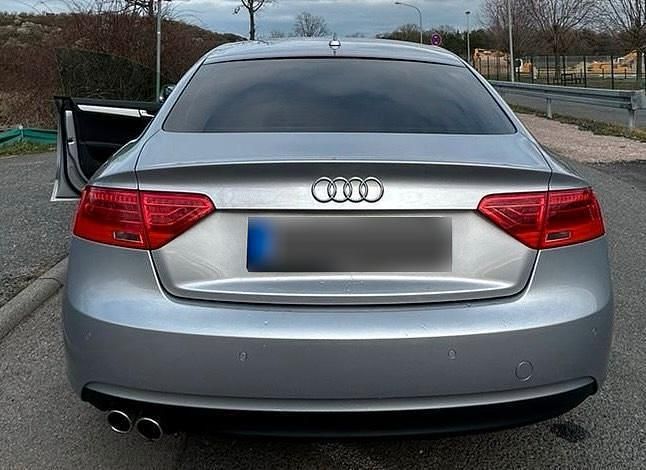 Second-hand Audi A5 136 CP (100 kW) 2016 Gri Coupe