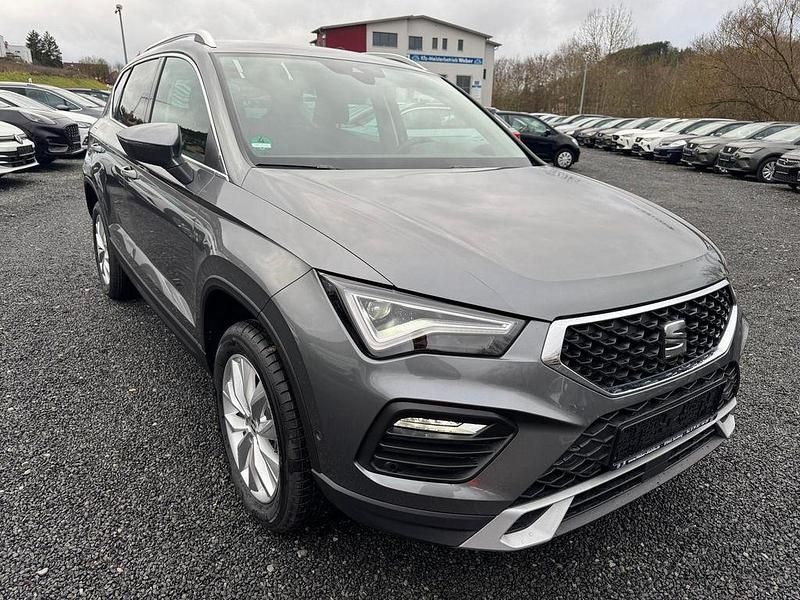 Grau Neu 2025 Seat Ateca SUV | 32.990 € (Fairer Preis) - Bild 1/4