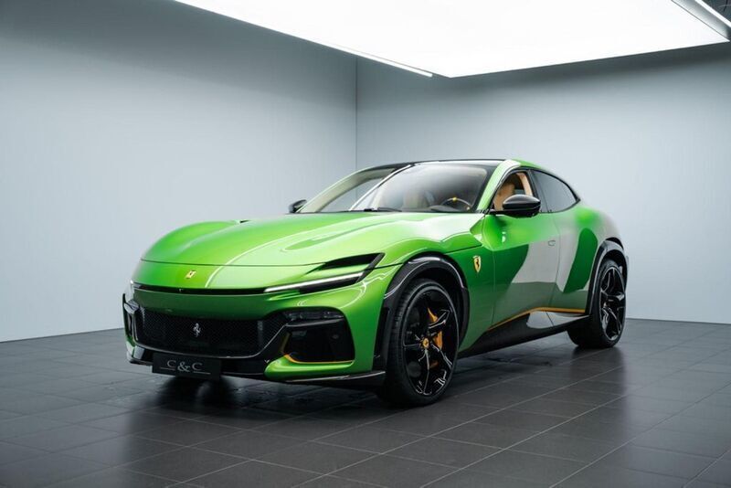 Verde kers Neu 2025 Ferrari Purosangue SUV | 621.180 € - Bild 1/4