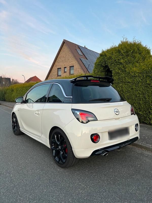 Gebraucht Opel Adam S 150 PS (110 kW) 2017 Weiß Kleinwagen