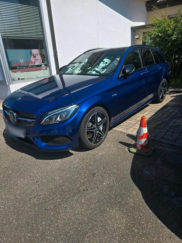 Blau Gebraucht 2017 Mercedes C43 AMG AMG Kombi | 29.999 € (Guter Preis) - Bild 1/4