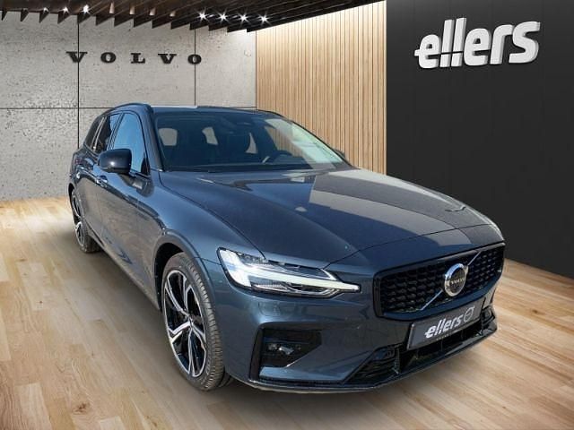 Gebraucht Volvo V60 Plus 197 PS (144 kW) 2025 Blau Kombi