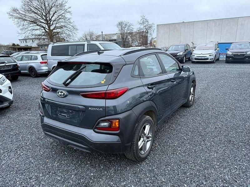 Gebraucht Hyundai Kona Trend 120 PS (88 kW) 2018 Grau SUV