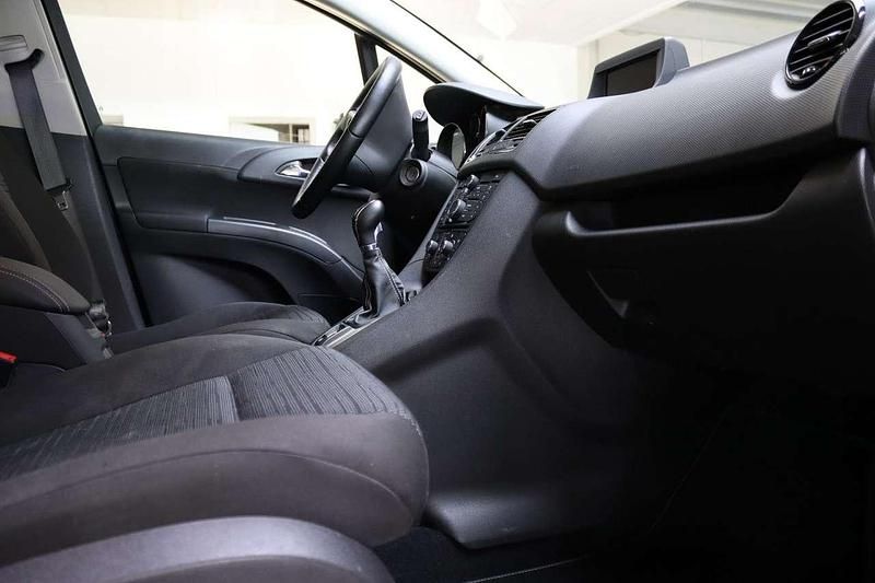 Gebraucht Opel Meriva Style 120 PS (88 kW) 2016 Muskatgrau/muskat braunm2 Van / Kleinbus