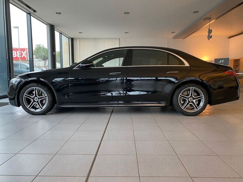 Schwarz Gebraucht 2021 Mercedes S580 AMG line Limousine | 112.690 € - Bild 1/4