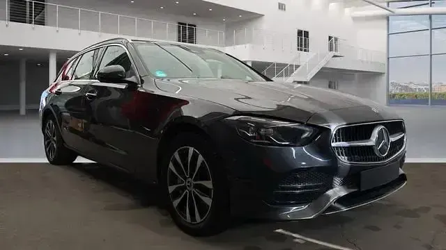 Gebraucht Mercedes C300e 313 PS (230 kW) 2023 Grau Limousine