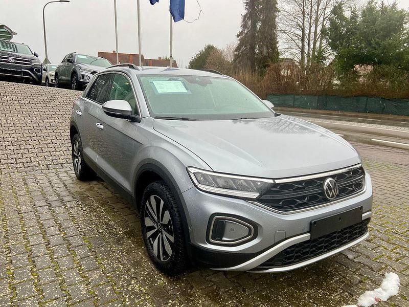 Gebraucht VW T-Roc Move 150 PS (110 kW) 2024 Silber SUV