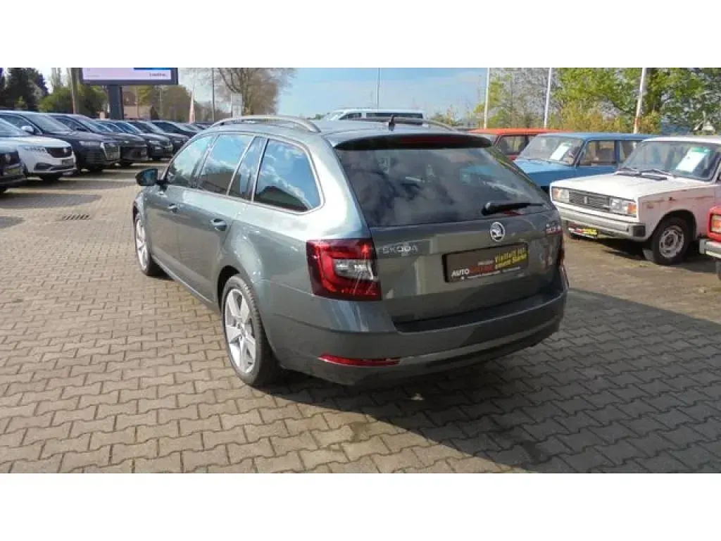 Gebraucht Skoda Octavia 179 PS (131 kW) 2018 Grau Kombi