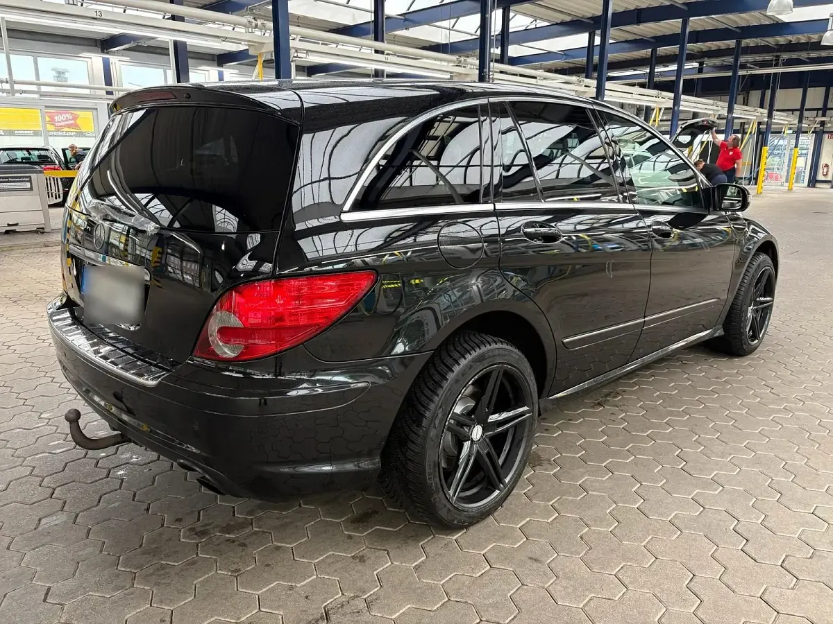 Gebraucht Mercedes R280 190 PS (139 kW) 2009 Schwarz Kombi
