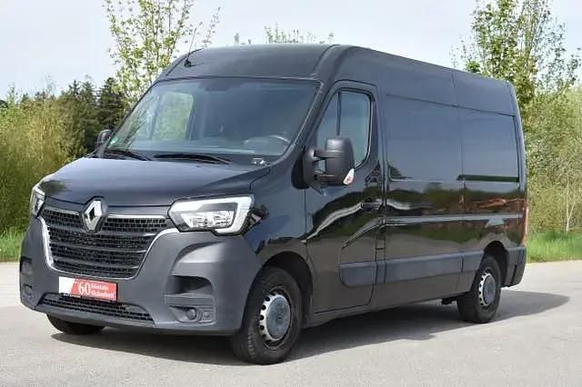 Second-hand Renault Master 180 CP (132 kW) 2022 Negru Monovolum
