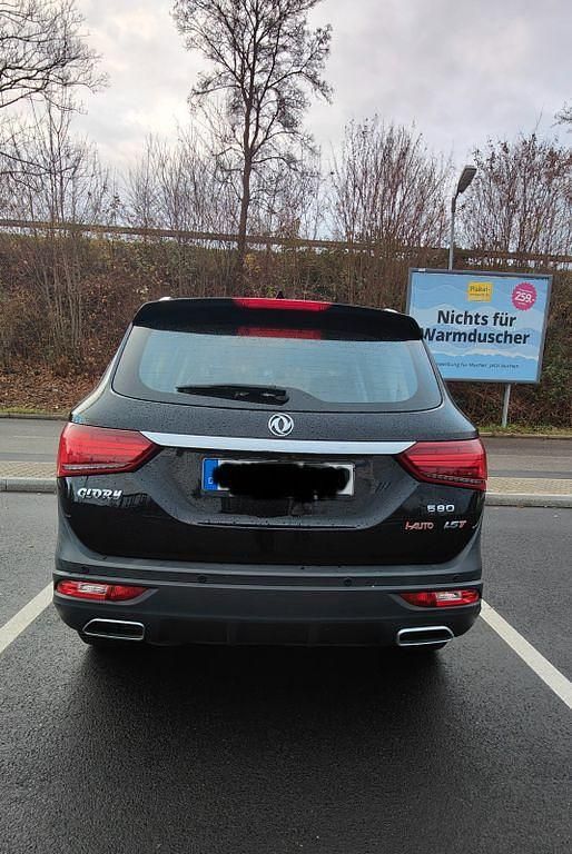 Gebraucht DFSK Glory 580 145 PS (106 kW) 2019 Schwarz SUV